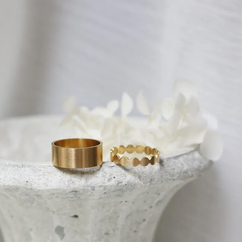 Elegant couple ring