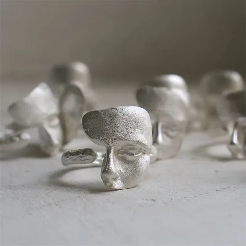 sandblasted-stainless-steel-surface-finish-jewelry