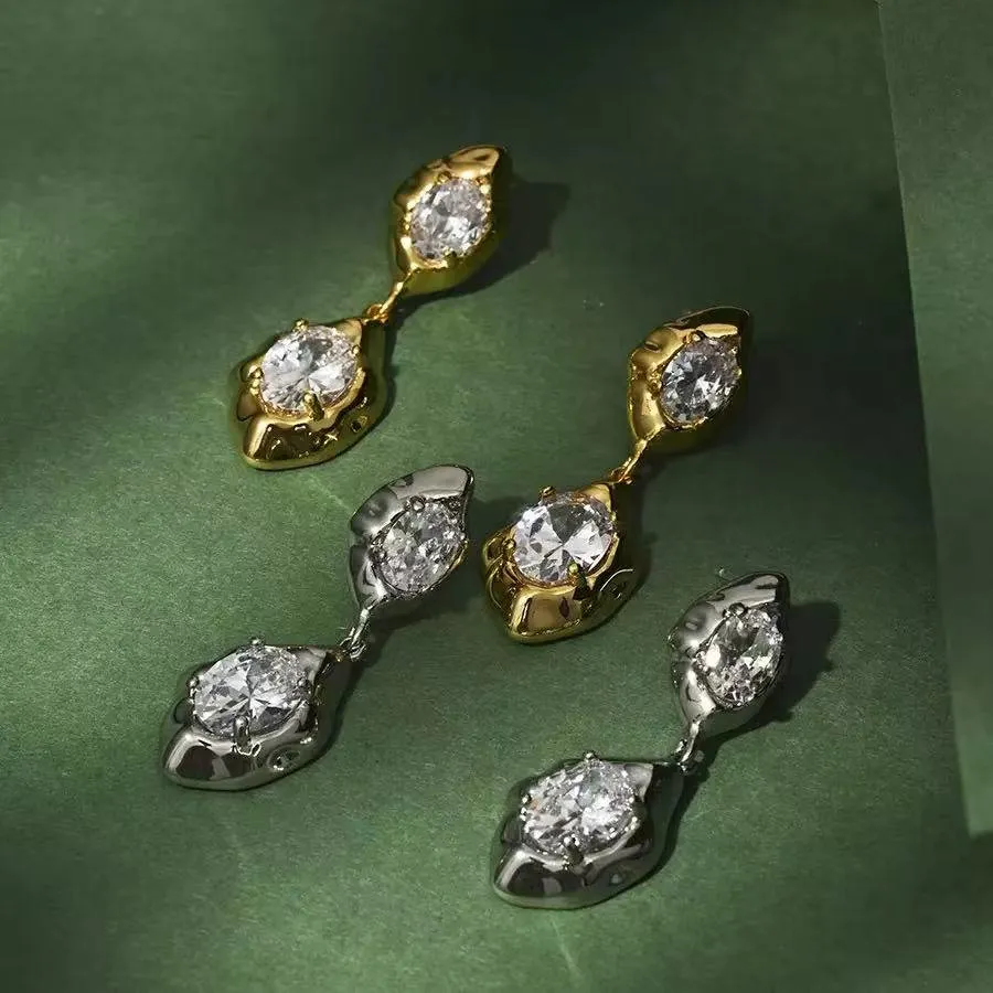 Lightweight stainless steel earrings for comfortable daily wear
