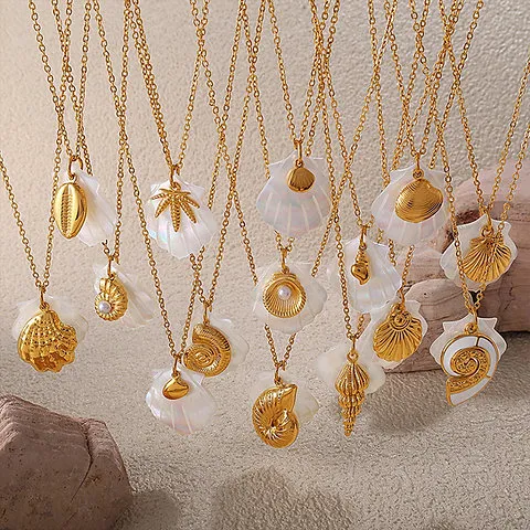 18K Gold Plated Bow & Shell Pendant Necklace – Dainty Vacation Jewelry for Women