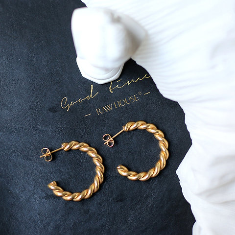 Twisted hoop Braided hoop earrings