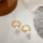 縮圖：Stack pearl earrings hoop earrings huggie earrings